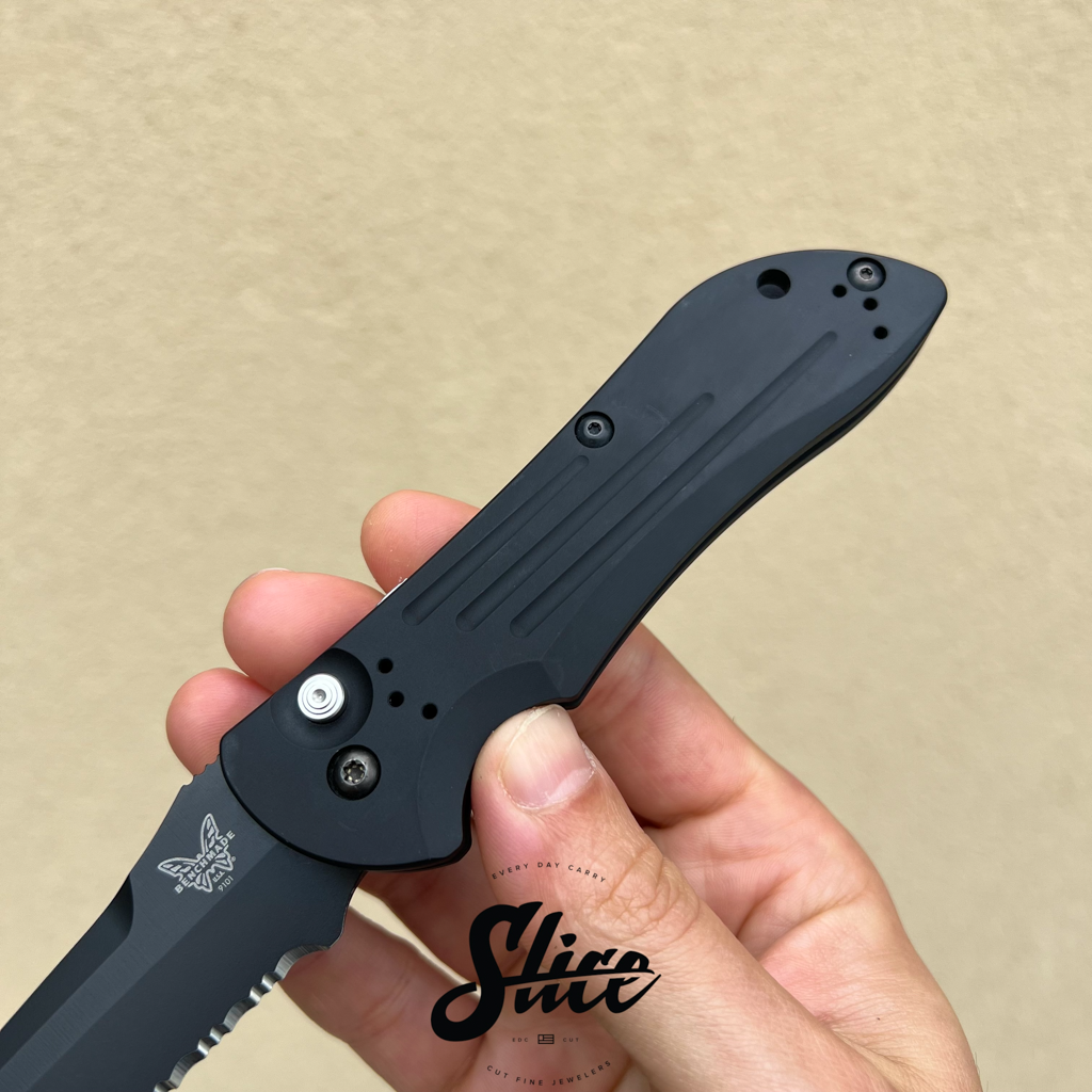 Benchmade Auto Stryker