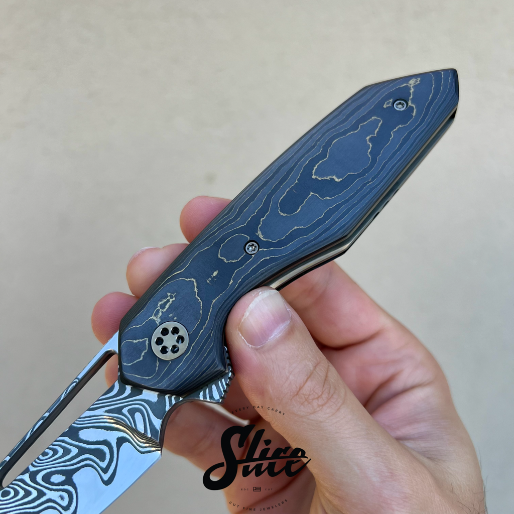 *SOLD* Larevo Knives Gryphon