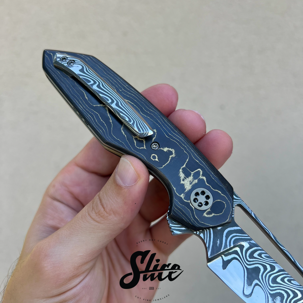 *SOLD* Larevo Knives Gryphon