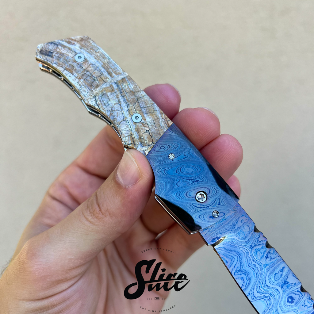 Hoss Knives bolster release auto
