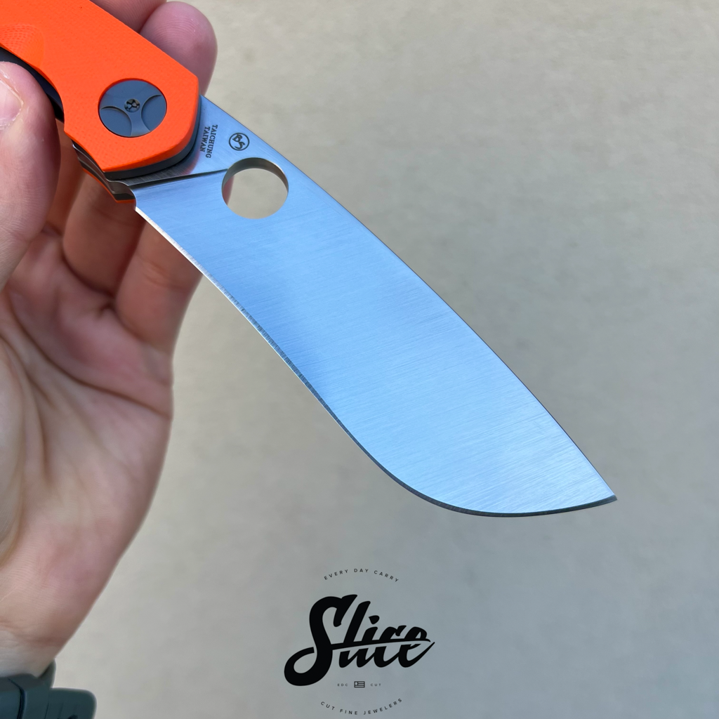 Spyderco Subvert (Black Snow Design) – SliceFK