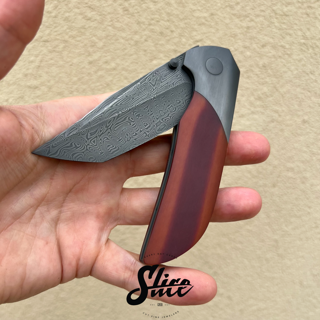 Edward R Knives Novus