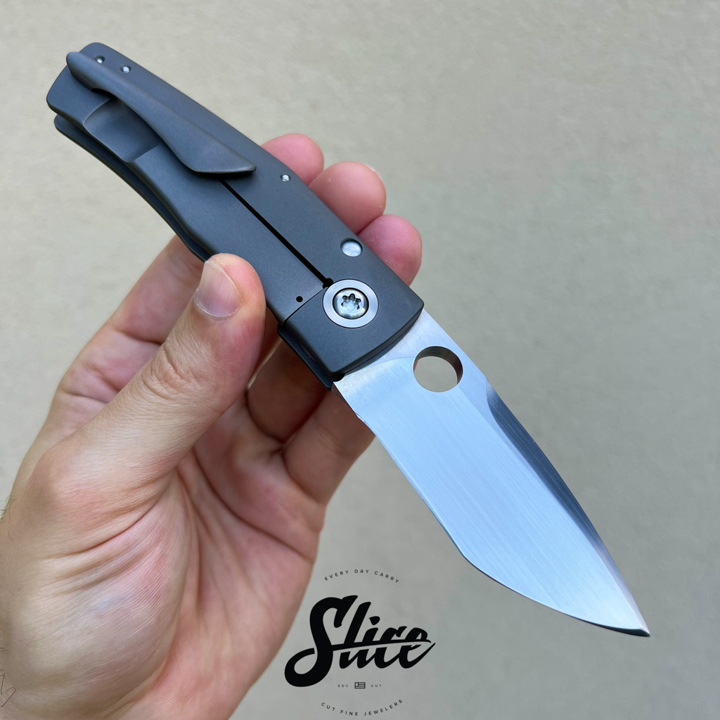 Sharknivco Rick