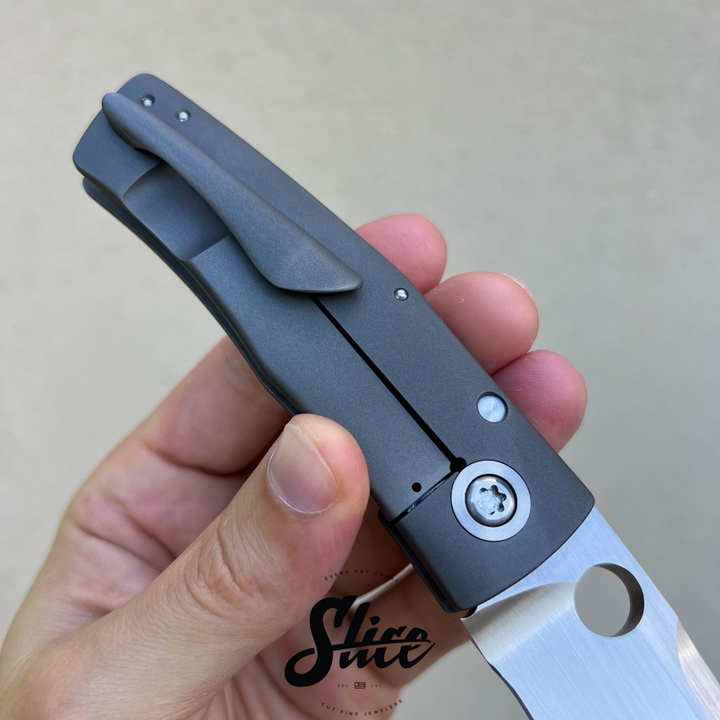 Sharknivco Rick