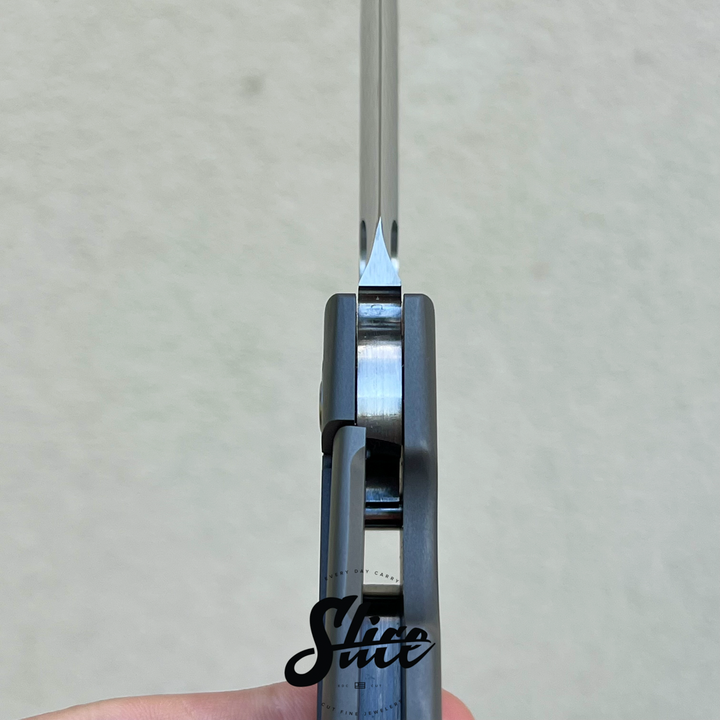 Sharknivco Rick