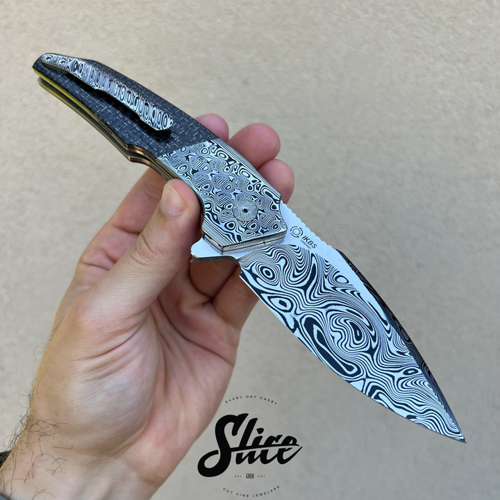 A2 Knives A6 (Andre Thorburn and Andre VanHeerden)