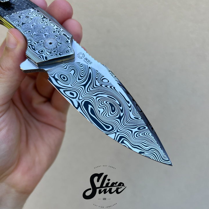 A2 Knives A6 (Andre Thorburn and Andre VanHeerden)