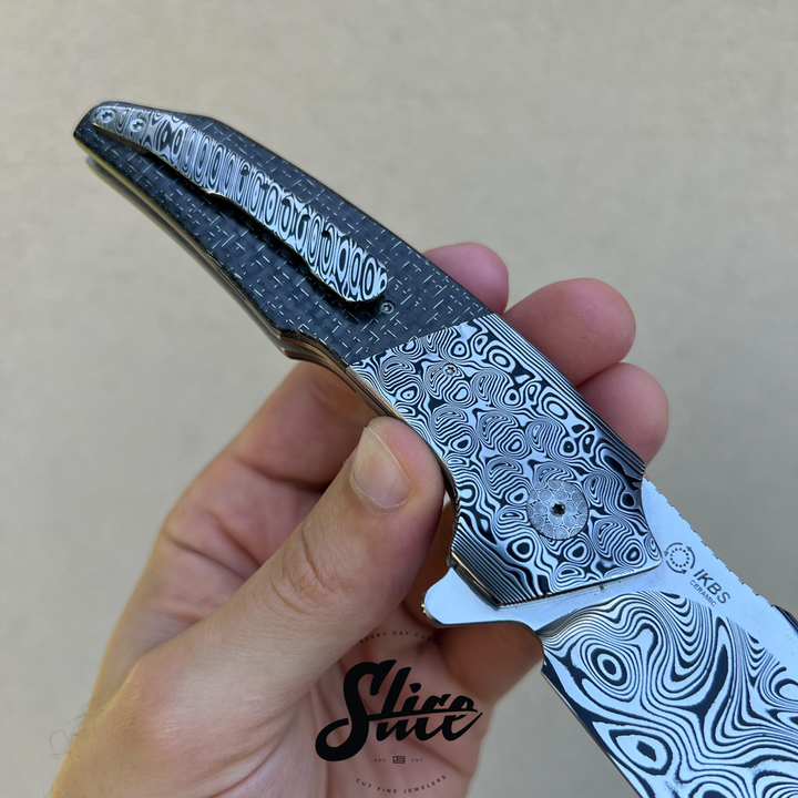 A2 Knives A6 (Andre Thorburn and Andre VanHeerden)