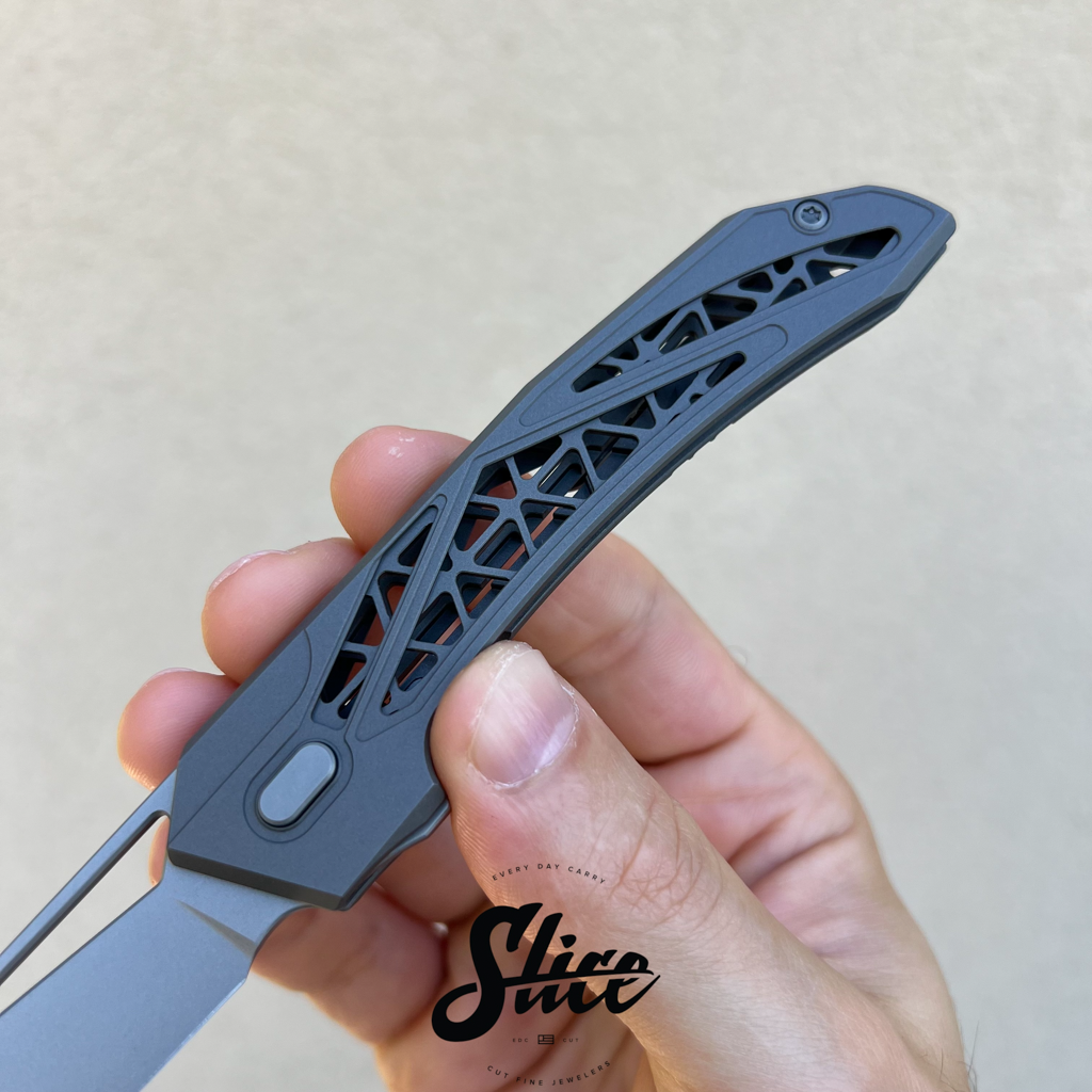 Avian Knives Topaza