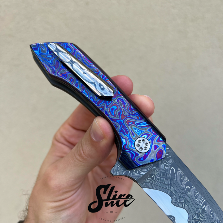 *SOLD* VIKnives "Floating" Mini Apex full dress