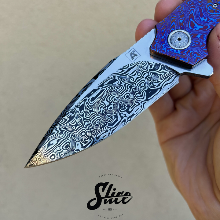A2 Knives A6 (Andre Thorburn and Andre VanHeerden)