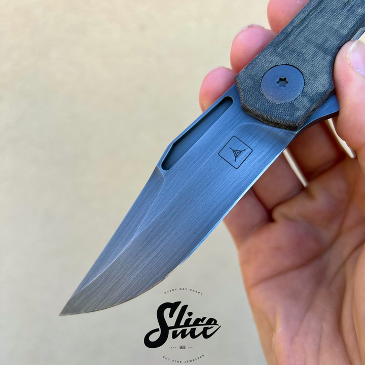 *SOLD* TAD and Simeon Custom Knives Un-Bo