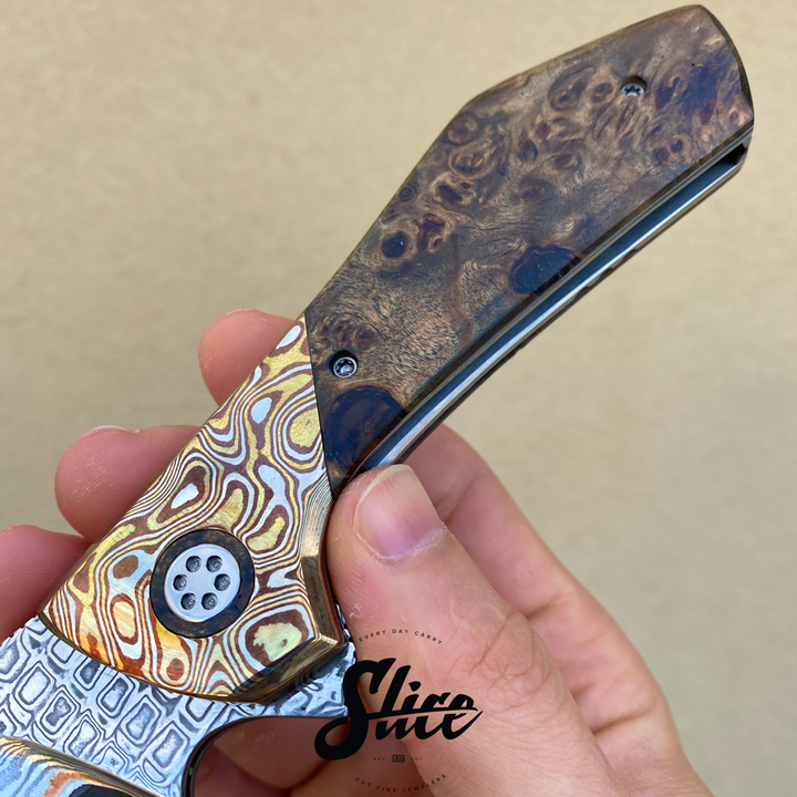 *SOLD* Larevo Knives Vulken