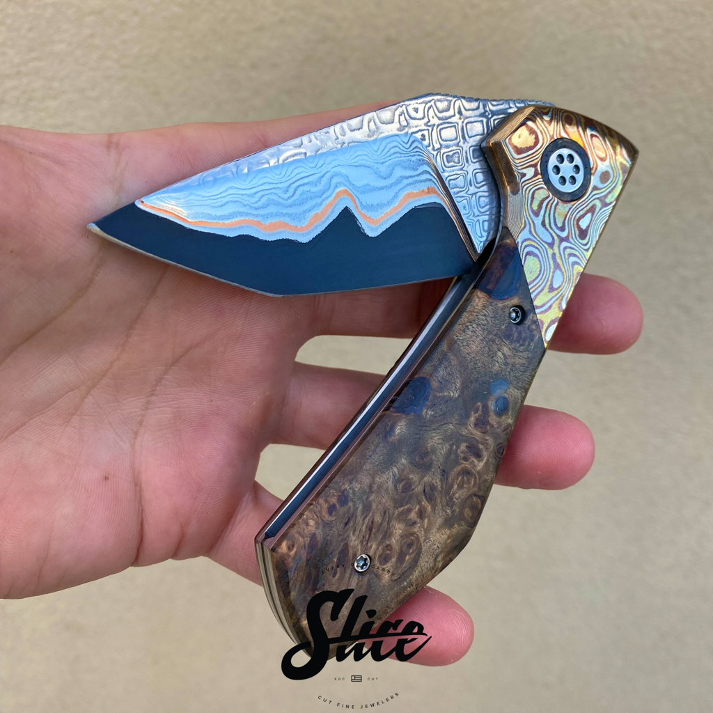 *SOLD* Larevo Knives Vulken