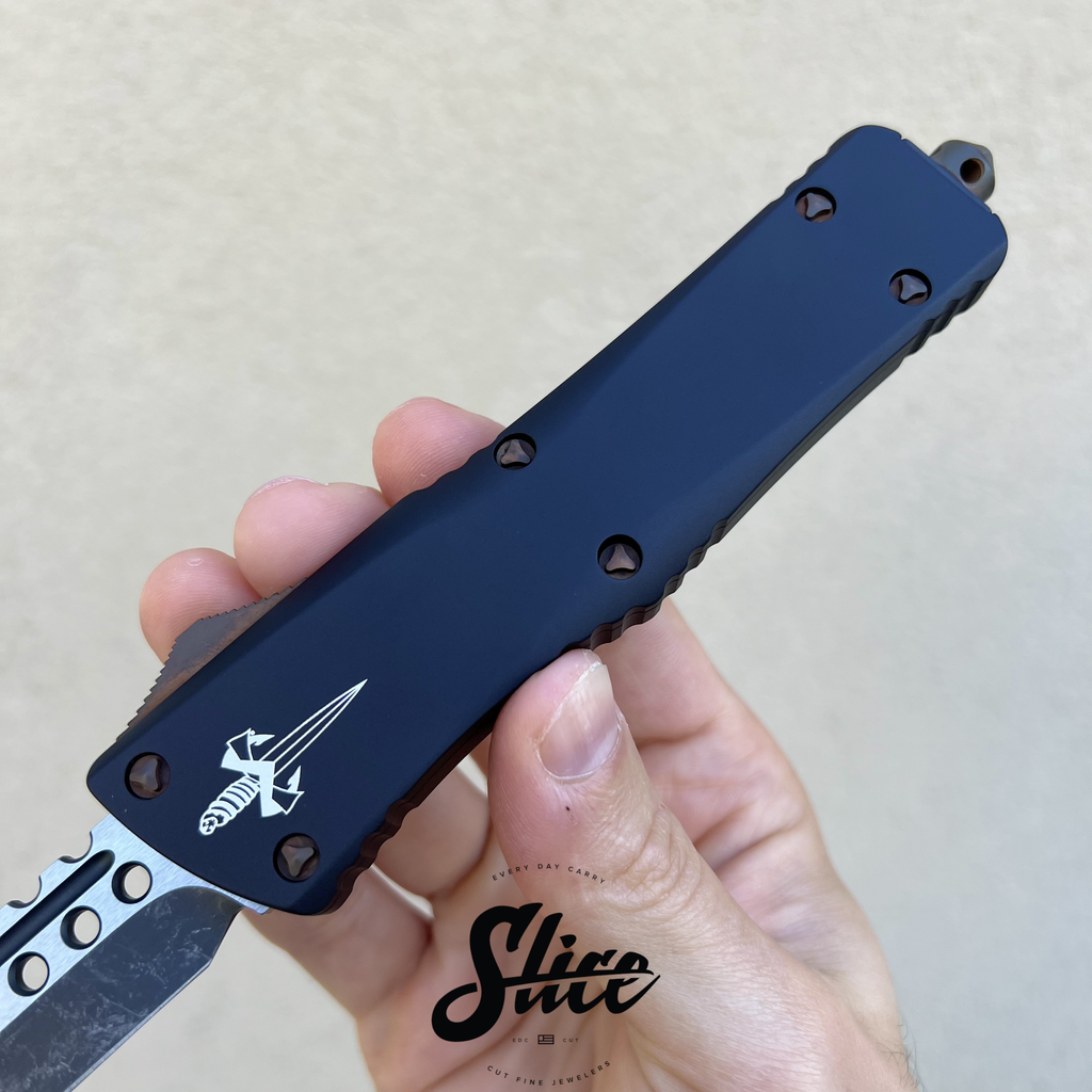 Marfione Customs Combat Troodon Warhound