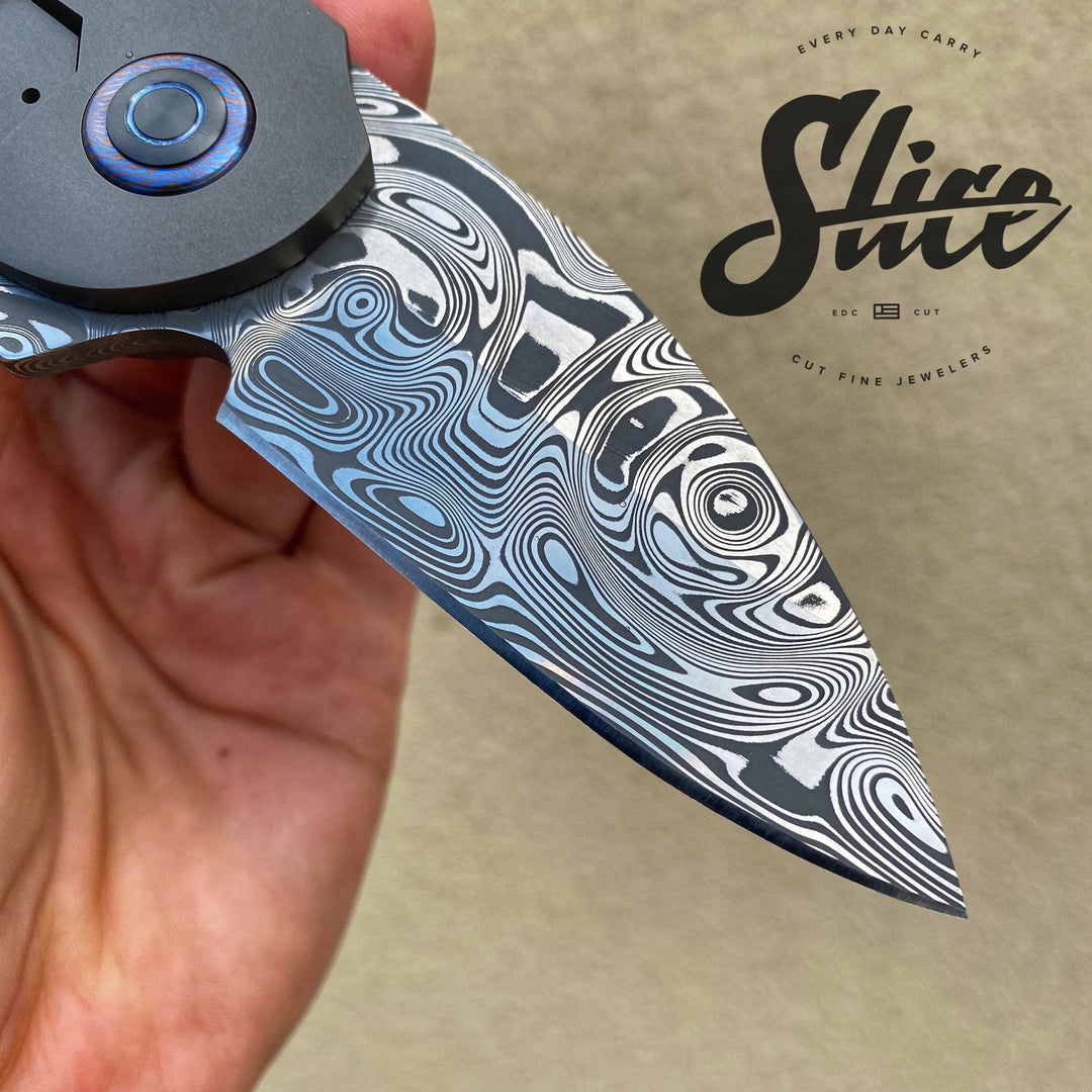 *SOLD* Corbz Knives Swarm