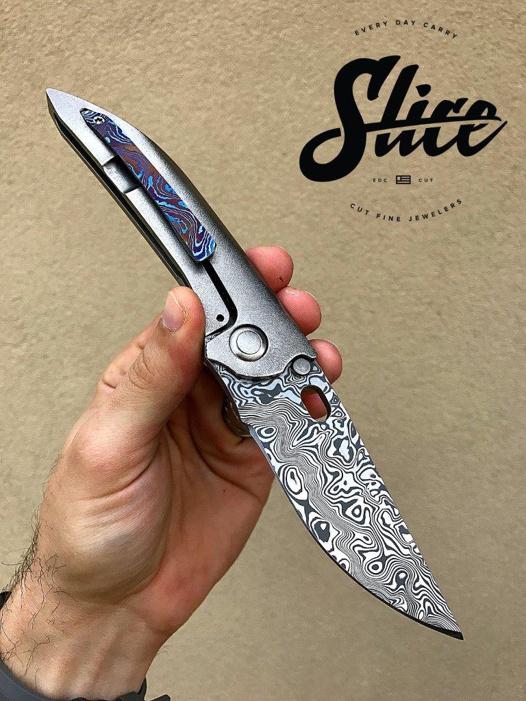 Dalibor Bergman Phobos with damasteel blade.