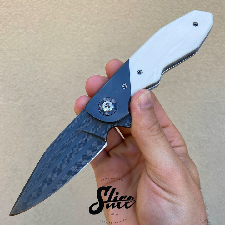 *SOLD* Larevo Knives Raston