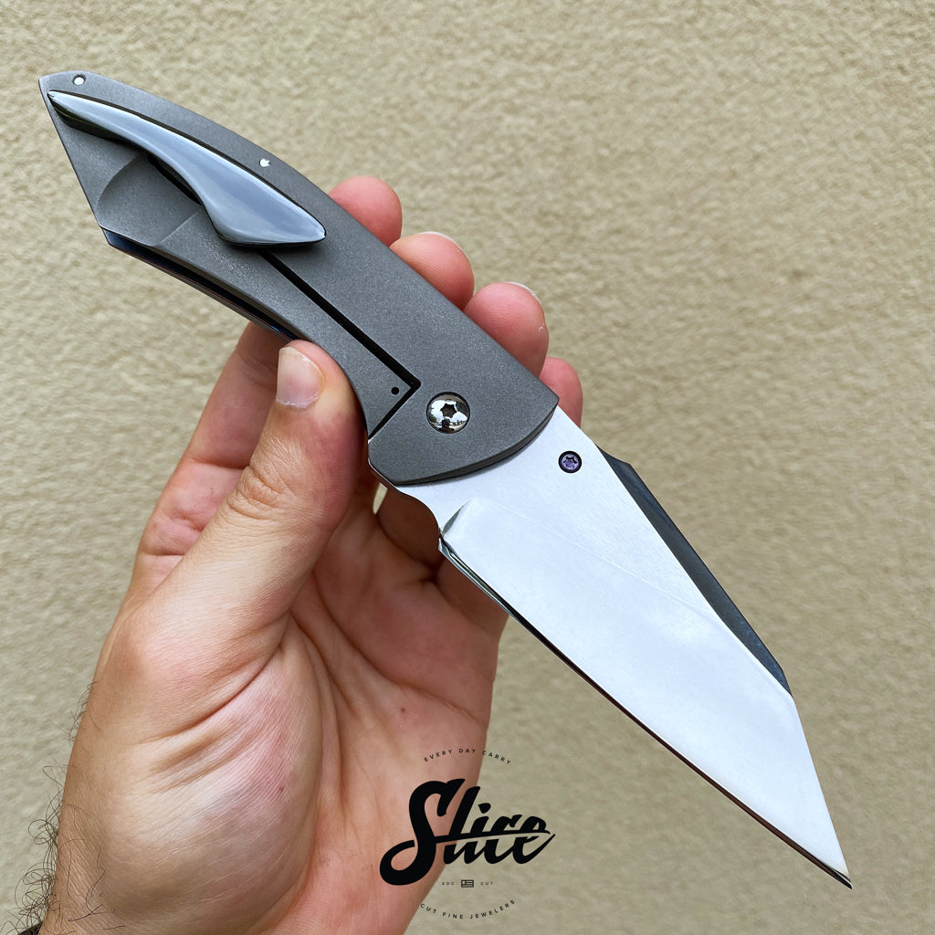 *SOLD* Medina Custom Knives thumbstud Hellcat