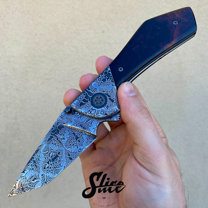 *SOLD* Larevo Knives Vulken