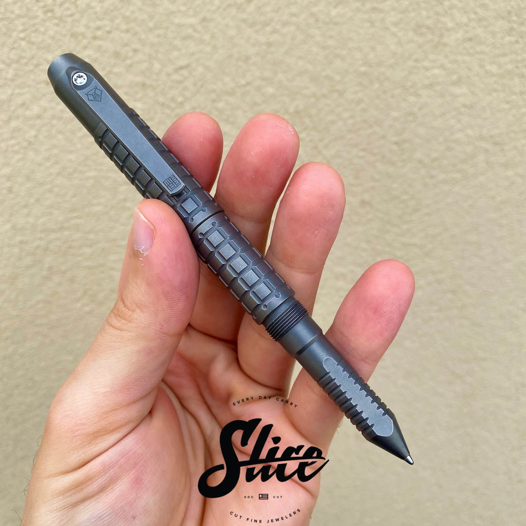 Shirogorov V3 titanium pivot tool/pen